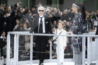 PEOPLE - Paris Fashion Week: Karl Lagerfeld bei Chanel 