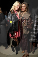 PEOPLE - Paris Fashion Week: Promis bei Miu Miu 