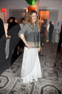 PEOPLE - Drew Barrymore mit Klein Olive auf dem Roten Teppich