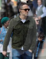 PEOPLE - Praktisch unerkannt: Ryan Reynolds spaziert durch New York