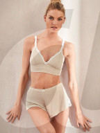 PEOPLE - Martha Hunt wirbt für die neue Kollektion von Victoria's Secret