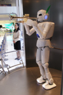 Toyota pioneers development of robots