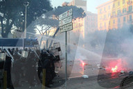 NEWS - Italien: Ausschreitungen bei Protesten in Neapel