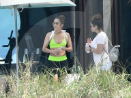 PEOPLE - Fit auch in den Ferien: Jennifer Lopez geht in den Gym auf den Bahamas