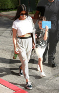 PEOPLE - Mason geht 'undercover' mit Mamma Kourtney Kardashian in die Schule
