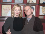 PEOPLE - Cate Blanchett und Richard Roxburgh signieren ihr Portrait bei Sardi's