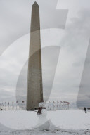 NEWS - Schneesturm 'Stella' zieht über Nordosten der USA