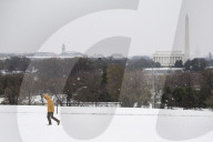 NEWS - Schneesturm 'Stella' zieht über Nordosten der USA