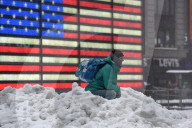 NEWS - Schneesturm 'Stella' zieht über Nordosten der USA