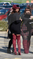 PEOPLE - Ladies Day am Cheltenham Festival 