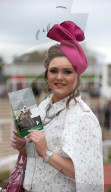 PEOPLE - Promis am Ladies Day vom Cheltenham Festival 