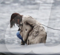 EXKLUSIV - Paula Patton und Devon Sawa bei Dreharbeiten zu 'Somewhere Between' in Vancouver