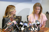 PEOPLE - Pressekonferenz: Mischa Barton geht gerichtlich gegen Sexvideos vor