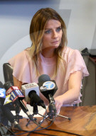 PEOPLE - Pressekonferenz: Mischa Barton geht gerichtlich gegen Sexvideos vor