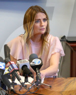 PEOPLE - Pressekonferenz: Mischa Barton geht gerichtlich gegen Sexvideos vor