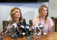PEOPLE - Pressekonferenz: Mischa Barton geht gerichtlich gegen Sexvideos vor