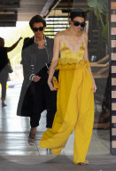 PEOPLE - Girls out: Kourtney Kardashian mit Kendall und Kris Jenner unterwegs