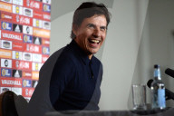 NEWS - Pressekonferenz: Walisischer Fussballtrainer Chris Coleman 