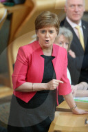 NEWS - Das schottische Parlament debattiert in Edinburgh