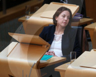 NEWS - Das schottische Parlament debattiert in Edinburgh