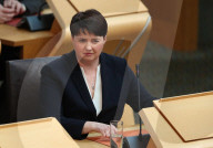 NEWS - Das schottische Parlament debattiert in Edinburgh