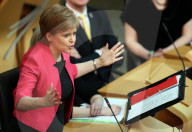 NEWS - Das schottische Parlament debattiert in Edinburgh