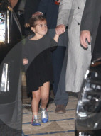 PEOPLE - Die Kardashians gehen mit den Kindern zum Dinner ins Nobu