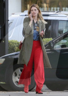 EXKLUSIV - Mischa Barton in Studio City unterwegs