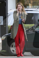 EXKLUSIV - Mischa Barton in Studio City unterwegs