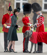 PEOPLE -  London: Kate und William an der Irish Guards St Patrick's Day Parade