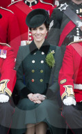 PEOPLE -  London: Kate und William an der Irish Guards St Patrick's Day Parade