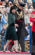 PEOPLE -  London: Kate und William an der Irish Guards St Patrick's Day Parade