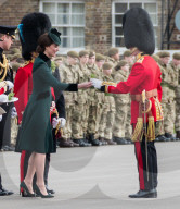 PEOPLE -  London: Kate und William an der Irish Guards St Patrick's Day Parade