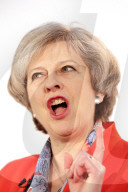 NEWS - Theresa May beim Frühjahrstreffen der britischen Konservativen in Cardiff 