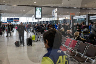 NEWS - Paris: Schiesserei am Flughafen Orly