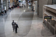 NEWS - Paris: Schiesserei am Flughafen Orly