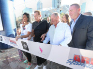 PEOPLE - Arnold Schwarzenegger am 'Family Walk' in Melbourne