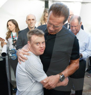 PEOPLE - Arnold Schwarzenegger am 'Family Walk' in Melbourne