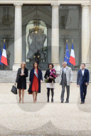 PEOPLE - Iris Mittenaere zu Besuch im Elysee Palast