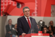 NEWS - Martin Schulz mit 100 Prozent zum neuen SPD-Chef und Kanzlerkandidaten gewählt