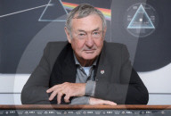 PORTRAIT - Pink Floyd Drummer Nick Mason im Tonstudio