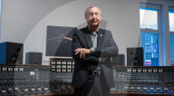 PORTRAIT - Pink Floyd Drummer Nick Mason im Tonstudio