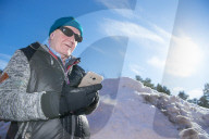 FEATURE - Schweden: Pokemon Go Fan (71) mit dem Rollator unterwegs