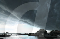 FEATURE - Sturmwolken an der Redland Bay bei Brisbane
