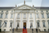 NEWS - Berlin: Bundespräsident Amtsübergabe auf Schloss Bellevue