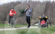 PEOPLE - Die Familie ist auch ein Fitness-Klub: Kerry Katona