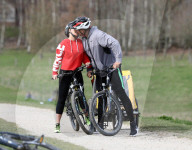PEOPLE - Die Familie ist auch ein Fitness-Klub: Kerry Katona