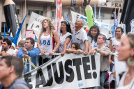 NEWS - Buenos Aires: Lehrpersonal demonstriert fÃ¼r bessere LÃ¶hne