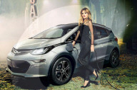PEOPLE - Miau! Georgia May Jagger für Opel