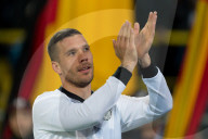 NEWS - Fussballstar Lukas Podolski verabschiedet sich von der deutschen National-Elf
